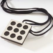 pieza-unicas-brabata-coleccion-domino-collar-1