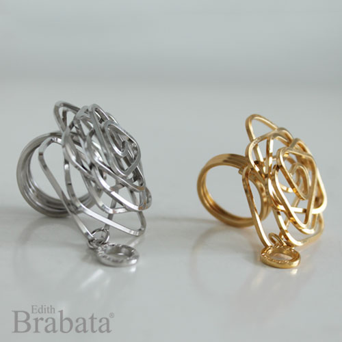 coleccione-garabatos-brabata-anillo-flor-oro-plata